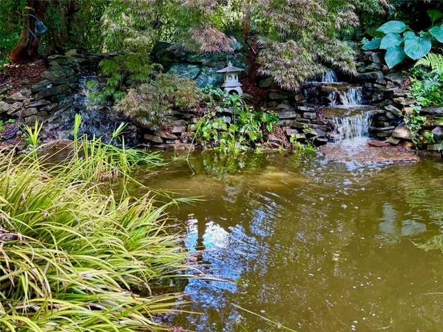 $879,000 | 605 Marietta Highway, Roswell, GA 30075