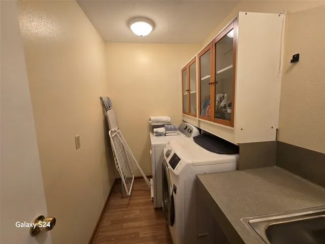 a view of utility room