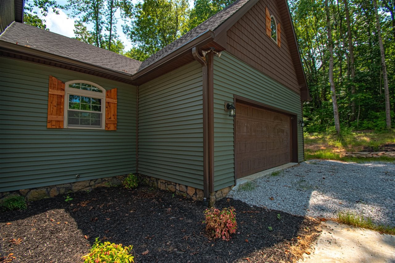 1319 Cemetery Road Auburn, KY 42206 - Photo 7 of 49 Gallery Image 7