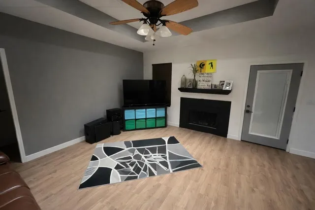 $400,000 | 1032 Private Road 7039, Lexington, TX 78947