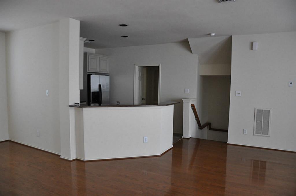 2020 Mason Street Houston, TX 77006 - Photo 2 of 9