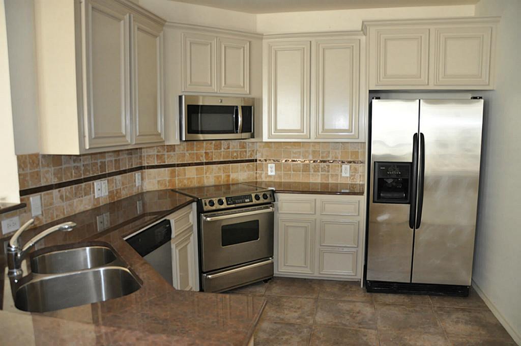 2020 Mason Street Houston, TX 77006 - Photo 6 of 9