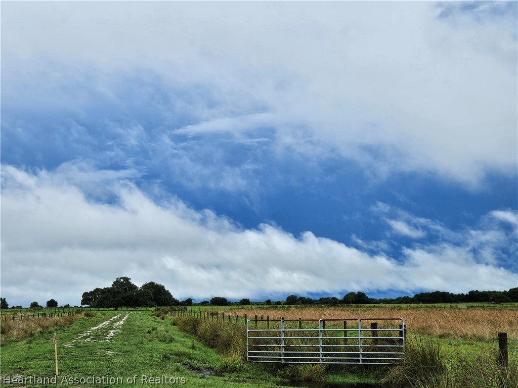 1013 Cattle Road Venus, FL 33960 - Photo 1 of 13 Gallery Image 1