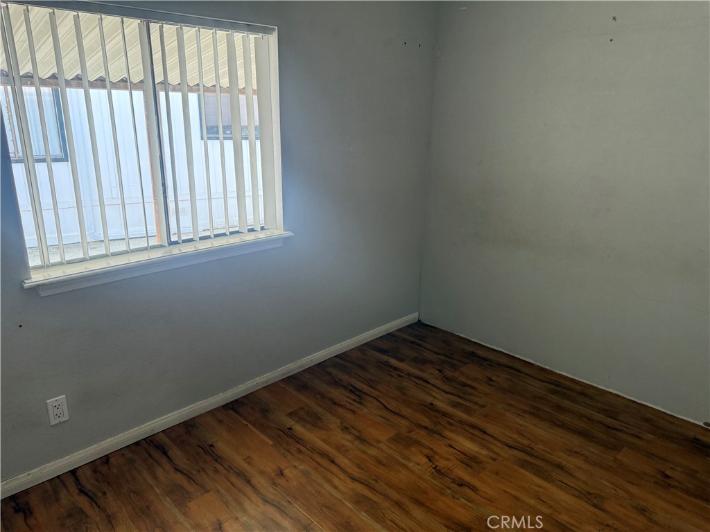 15181 Van Buren Riverside, CA 92504 - Photo 13 of 21 Office / Bedroom 3