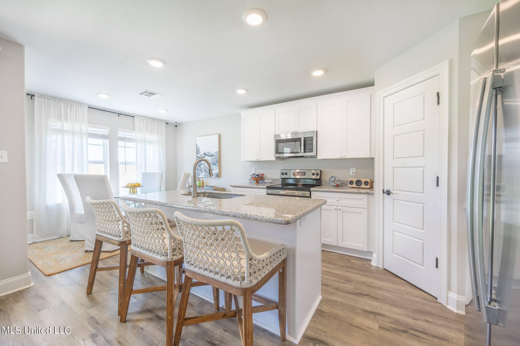 14458 Quail Ridge Drive Gulfport, MS 39503 - Photo 5 of 15 Opal 4