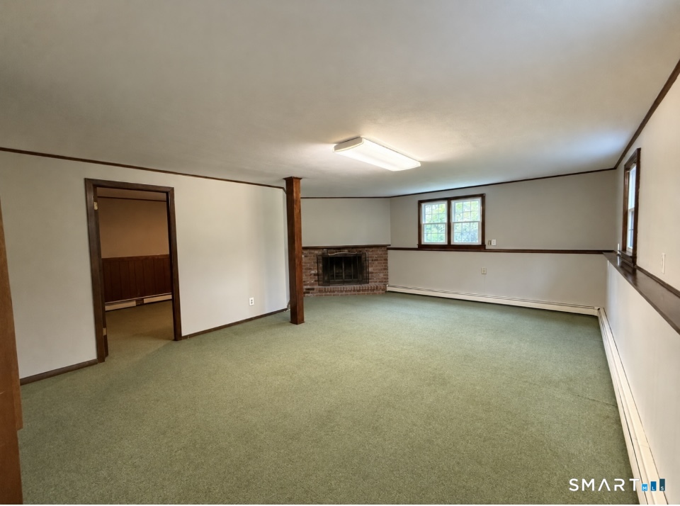 20 Beech Tree Road Brookfield, CT 06804 - Photo 17 of 24 Gallery Image 17