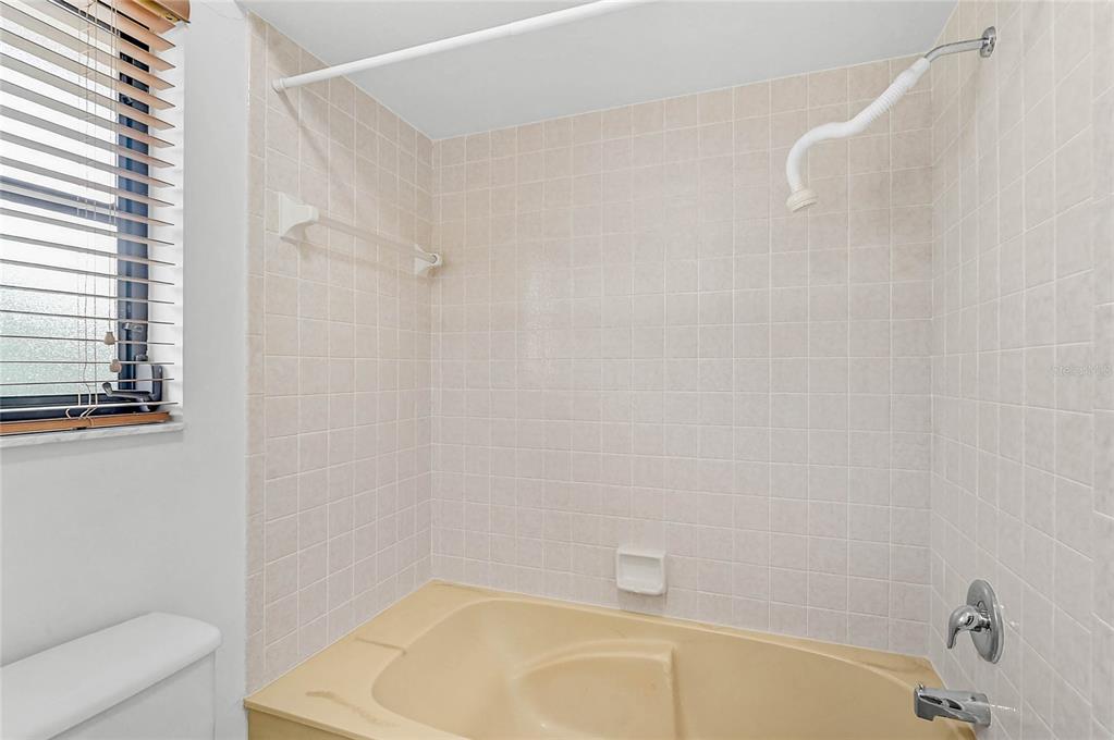 5852 Lincoln Road Venice, FL 34293 - Photo 21 of 37