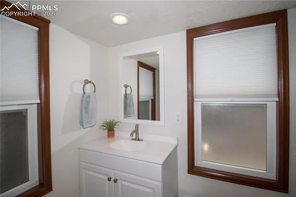 $359,000 | 826 Griffin Avenue, Canon City, CO 81212