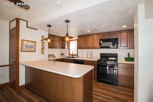 $359,000 | 826 Griffin Avenue, Canon City, CO 81212