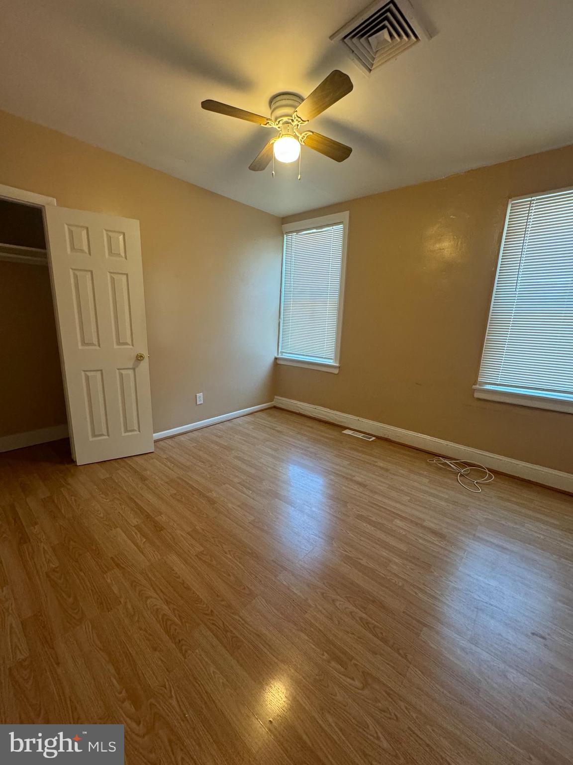 900 South 5th Street Philadelphia, PA 19147 - Photo 2 of 7