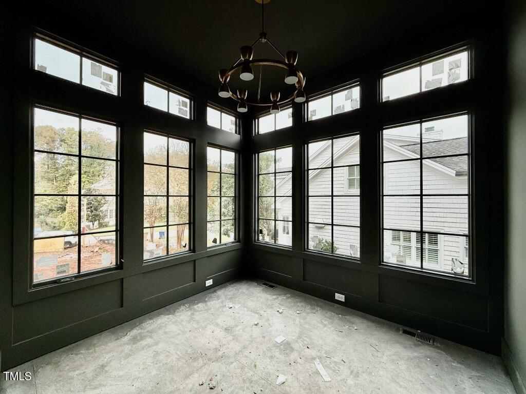 2824 Claremont Road Raleigh, NC 27608 - Photo 17 of 47 IMG_0836 (Medium)