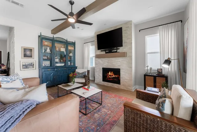 $2,550 | 508 Castillo Bend, Liberty Hill, TX 78642