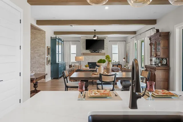 $2,550 | 508 Castillo Bend, Liberty Hill, TX 78642