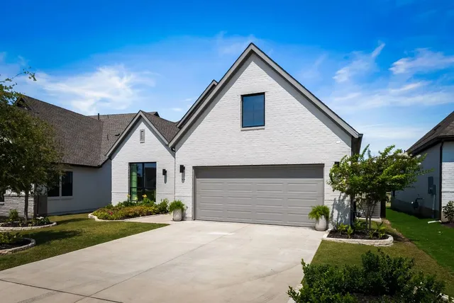 $2,550 | 508 Castillo Bend, Liberty Hill, TX 78642