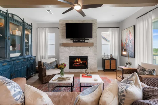 $2,550 | 508 Castillo Bend, Liberty Hill, TX 78642