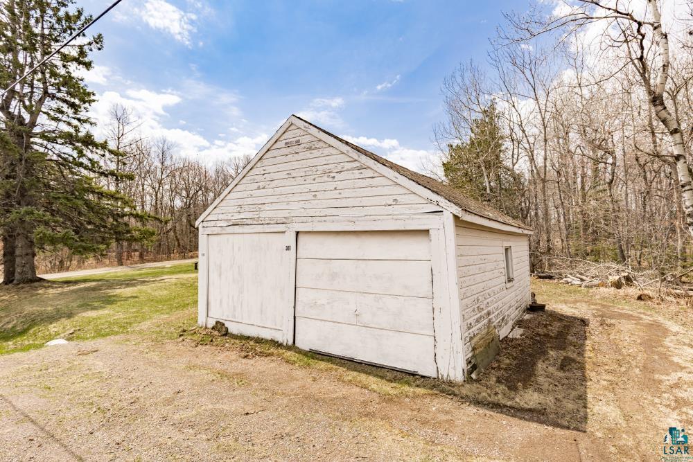 311 South Ugstad Road Duluth, MN 55810 - Photo 30 of 31 Gallery Image 30