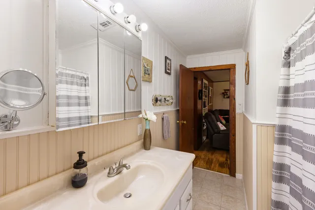 $199,000 | 894 Williams Avenue, Crestview, FL 32539