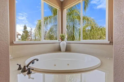 $975,000 | 2240 Owencarrow Lane, Lincoln, CA 95648