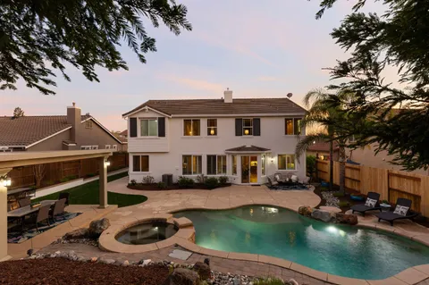 $975,000 | 2240 Owencarrow Lane, Lincoln, CA 95648