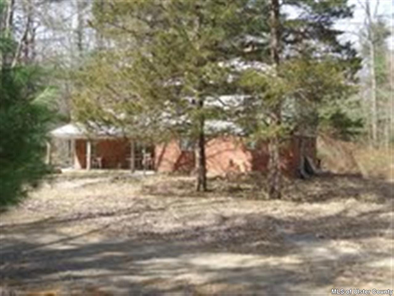 76 Kelly Road Saugerties, NY 12477 - Photo 2 of 8 Photo 2