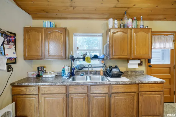 $129,900 | 15231 North Von Achen Drive, Chillicothe, IL 61523