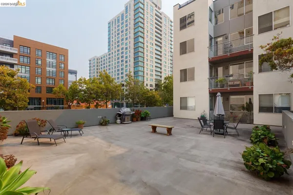 $525,000 | 2300 Broadway, Unit 5, Oakland, CA 94612