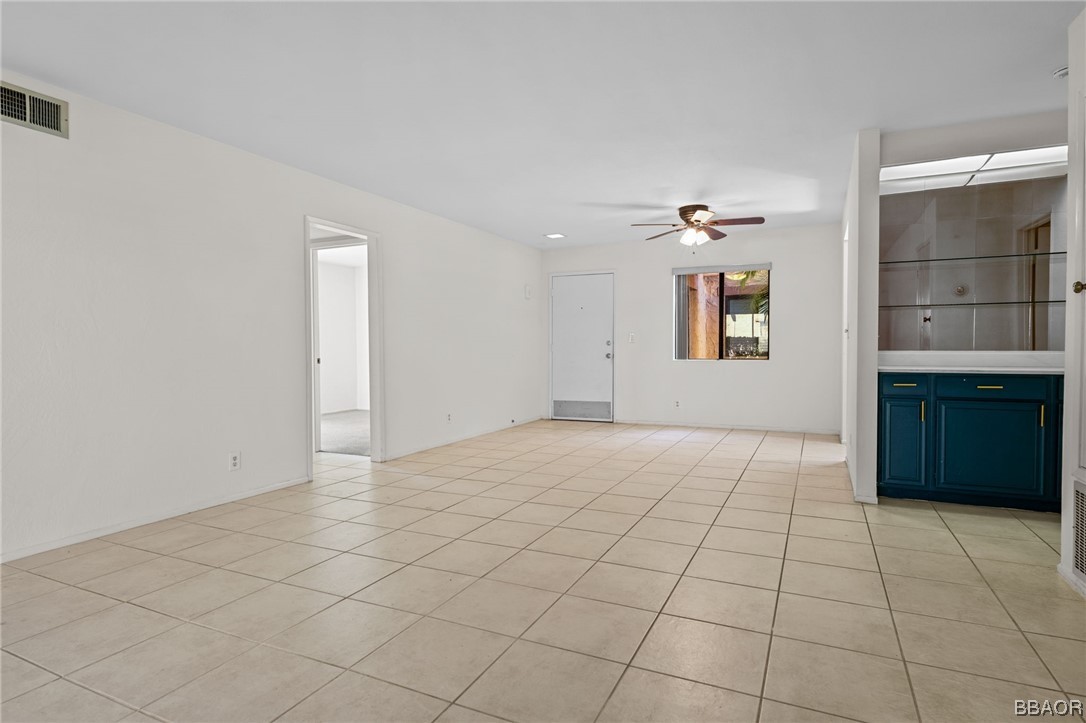 1050 Ramon Road, Unit 8 Palm Springs, CA 92264 - Photo 6 of 31 a view of an empty room with a window