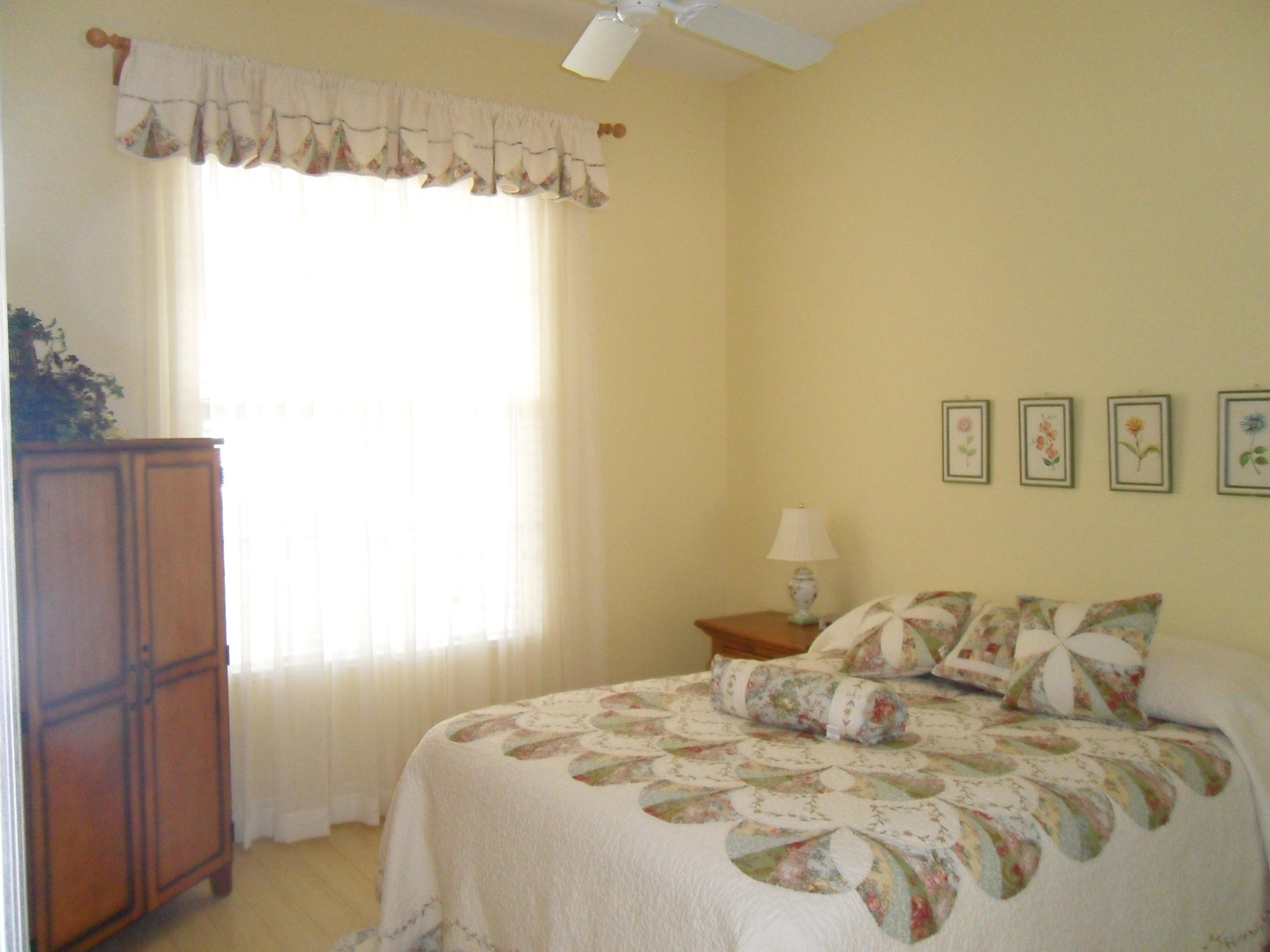 8466 Yorke Road Wellington, FL 33414 - Photo 12 of 36 3rd Bedroom
