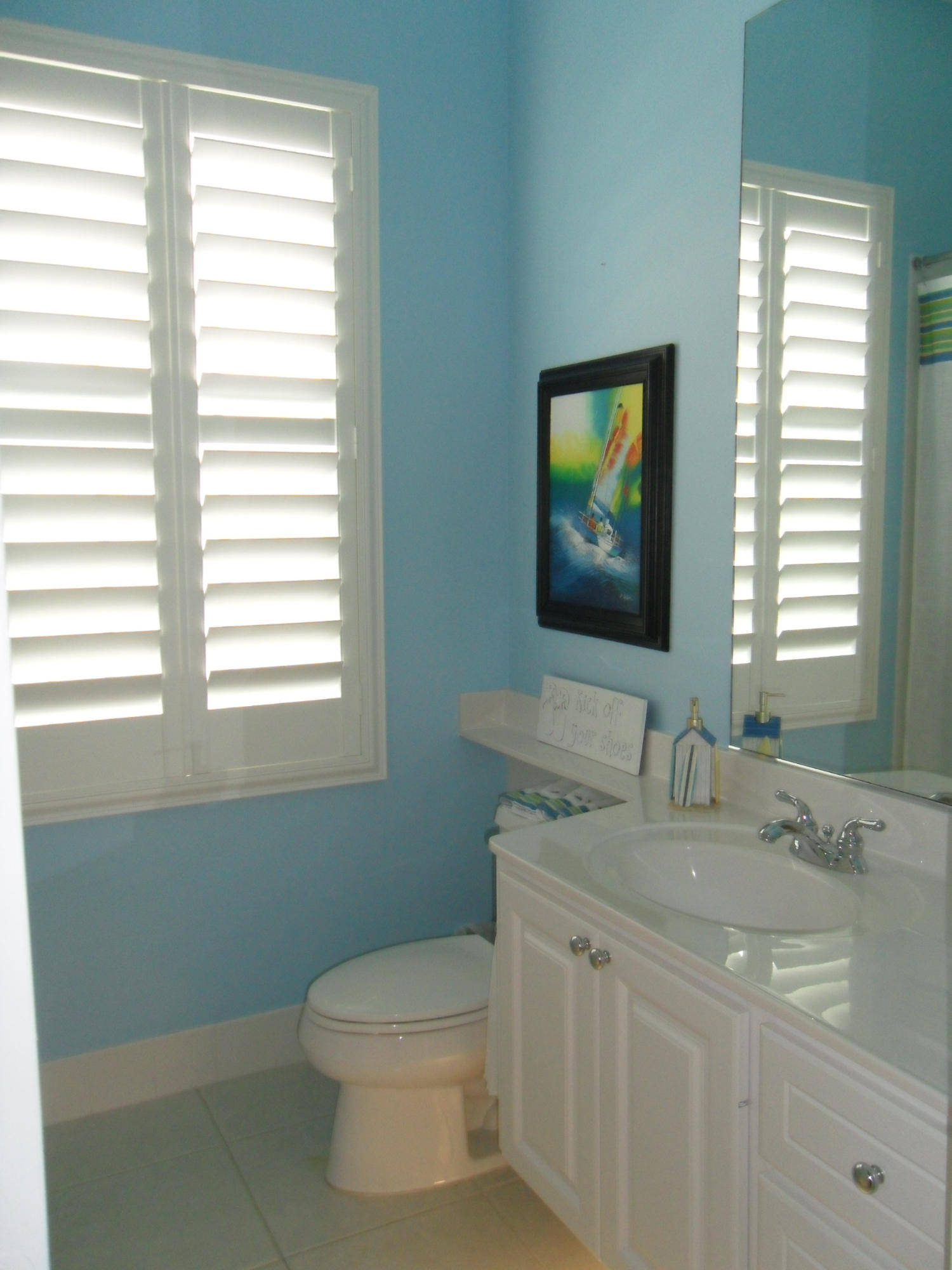 8466 Yorke Road Wellington, FL 33414 - Photo 15 of 36 2nd Bathroom