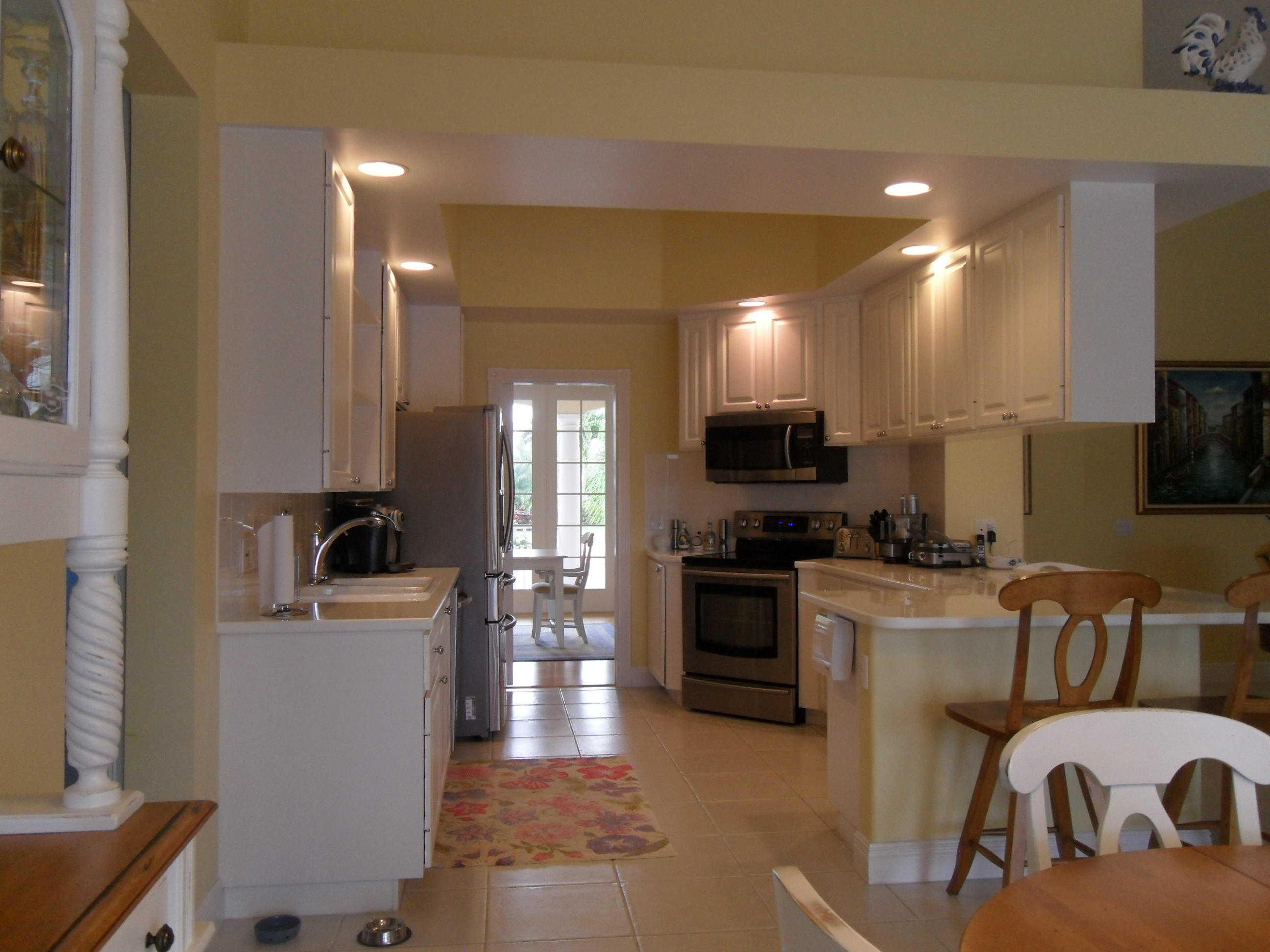 8466 Yorke Road Wellington, FL 33414 - Photo 3 of 36 Kitchen