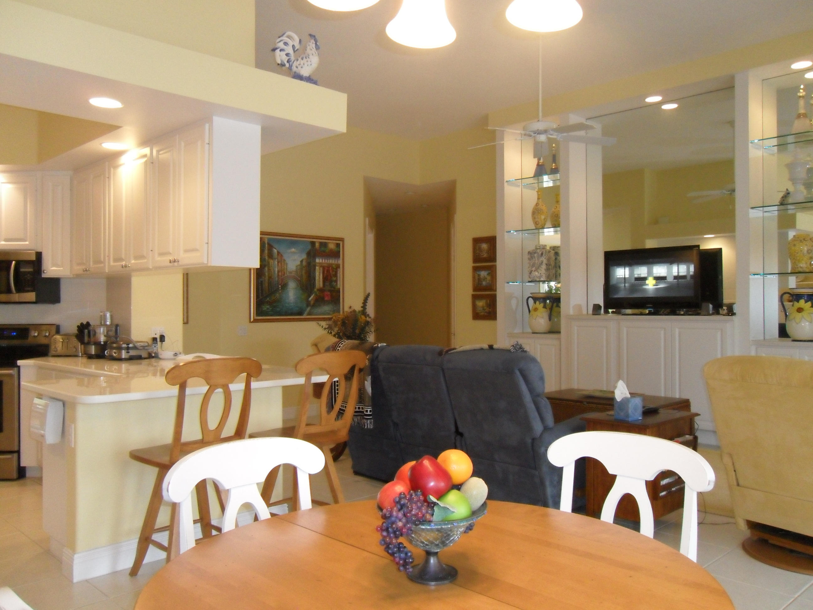 8466 Yorke Road Wellington, FL 33414 - Photo 7 of 36 Family Room and Kitchen
