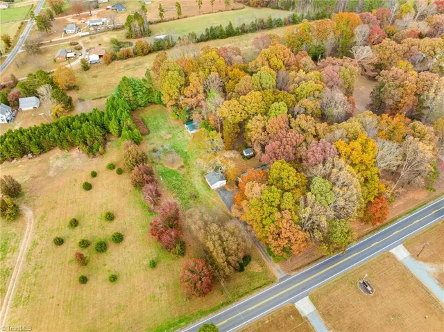 $350,000 | 434 Highway 62, Randleman, NC 27317