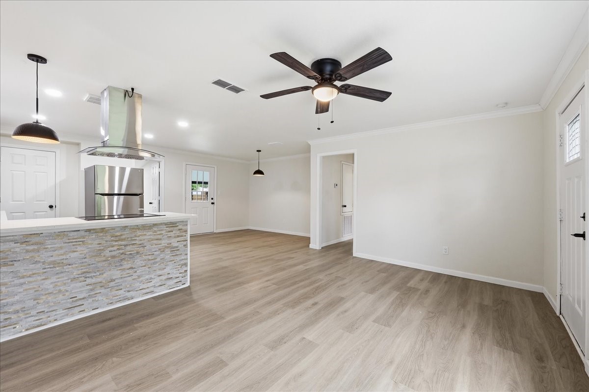 5260 Landry Lane Beaumont, TX 77708 - Photo 7 of 25