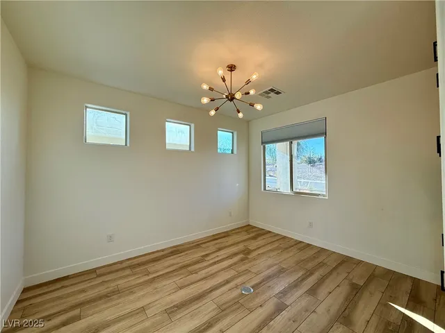 $2,873 | 936 East Sunset Road, Henderson, NV 89011