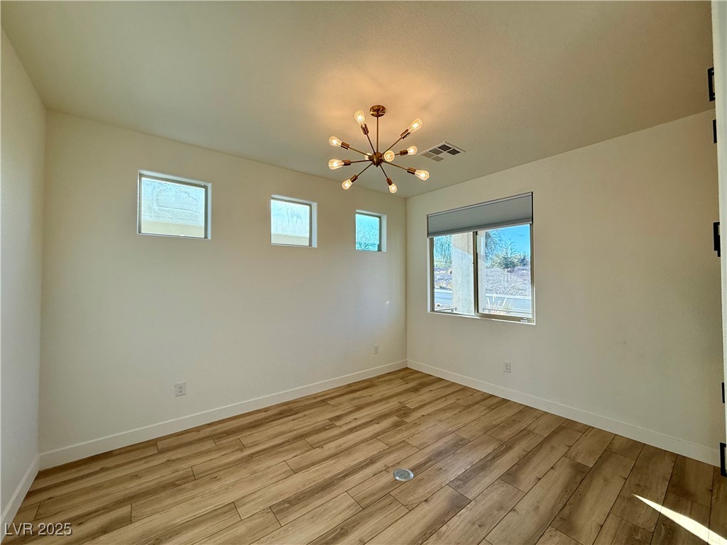 936 East Sunset Road Henderson, NV 89011 - Photo 12 of 31