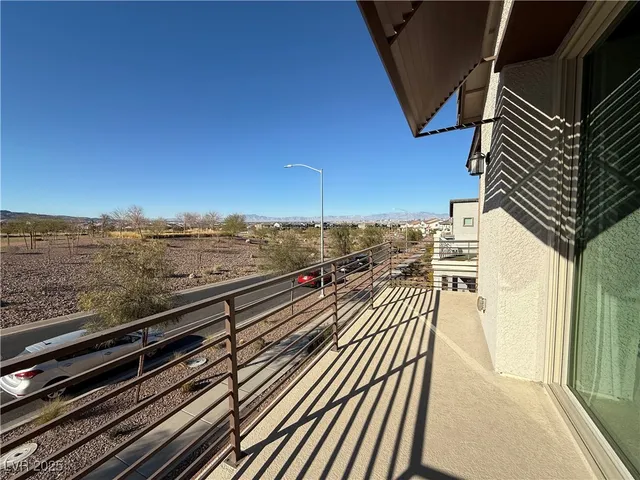 $2,873 | 936 East Sunset Road, Henderson, NV 89011