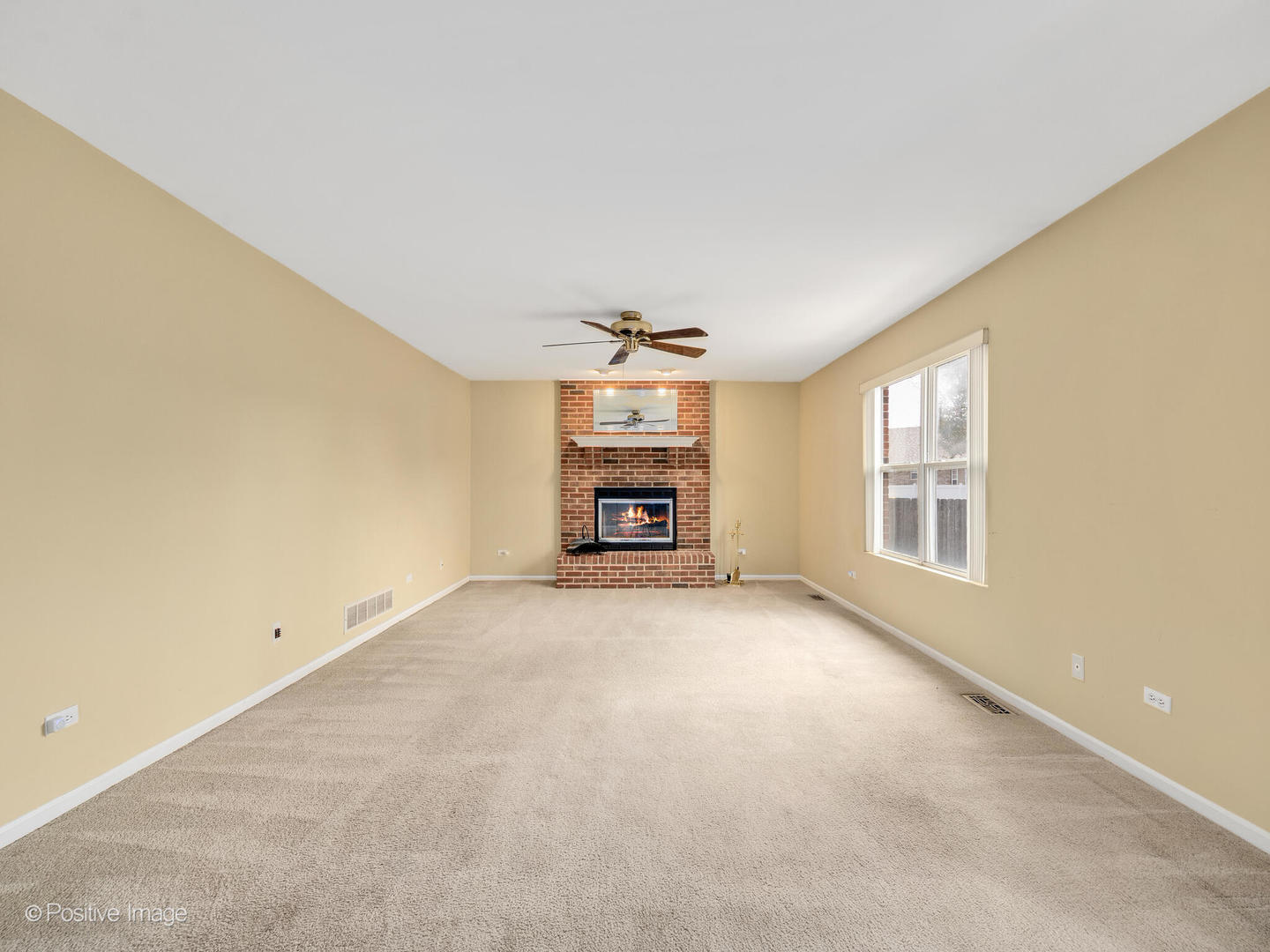 1301 Galway Road Joliet, IL 60431 - Photo 12 of 26 Gallery Image 12