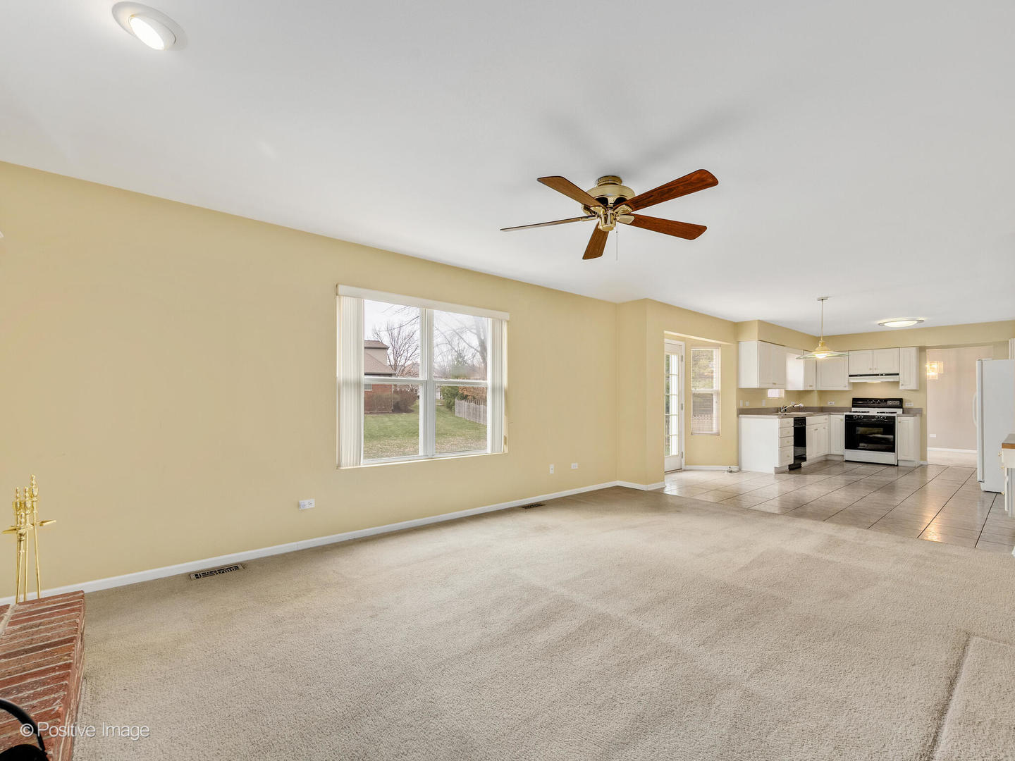 1301 Galway Road Joliet, IL 60431 - Photo 13 of 26 Gallery Image 13