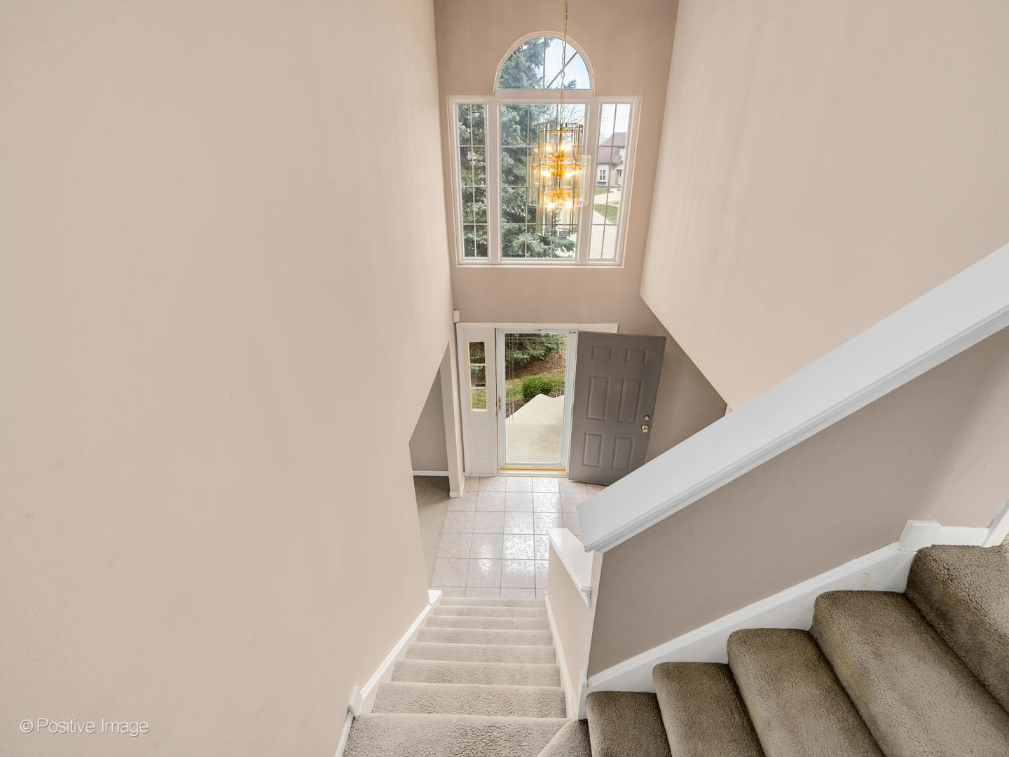 1301 Galway Road Joliet, IL 60431 - Photo 3 of 26 Gallery Image 3