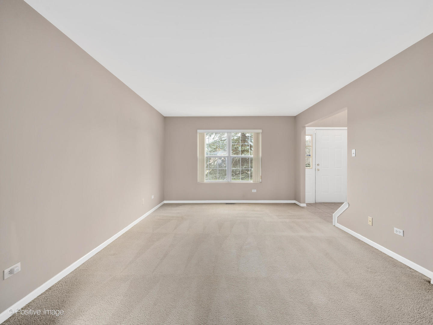 1301 Galway Road Joliet, IL 60431 - Photo 5 of 26 Gallery Image 5
