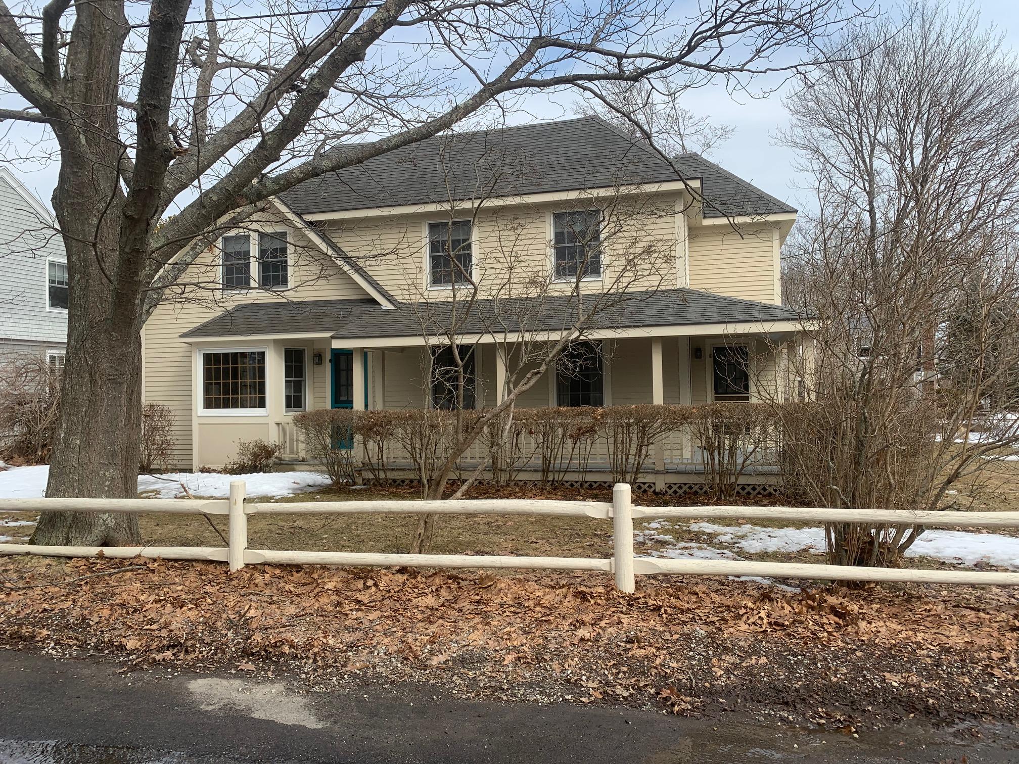 3 Oak Street Kennebunk, ME 04043 - Photo 1 of 17 IMG_0294
