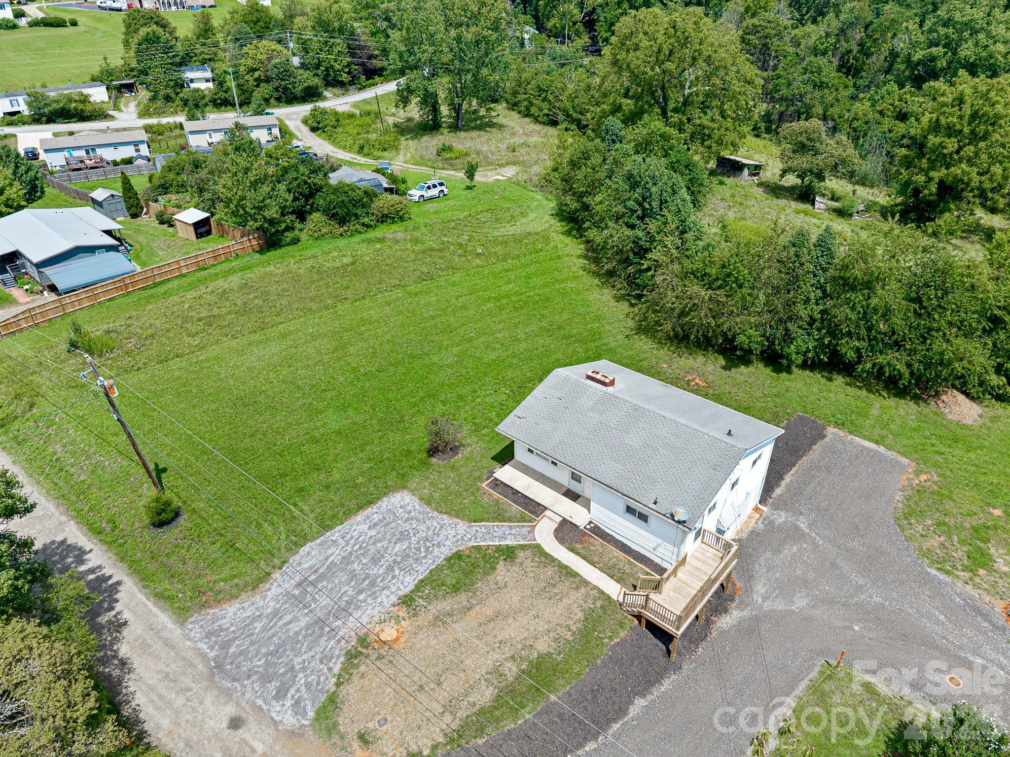 12 Baker Road Asheville, NC 28806 - Photo 23 of 29 Gallery Image 23