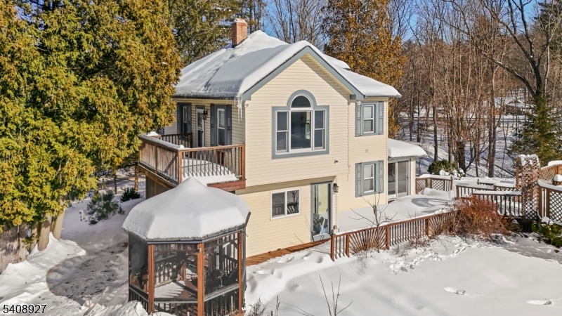 1 Old Dingmans Road Layton, NJ 07851 - Photo 2 of 45