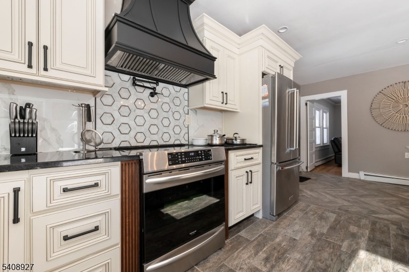 1 Old Dingmans Road Layton, NJ 07851 - Photo 9 of 45