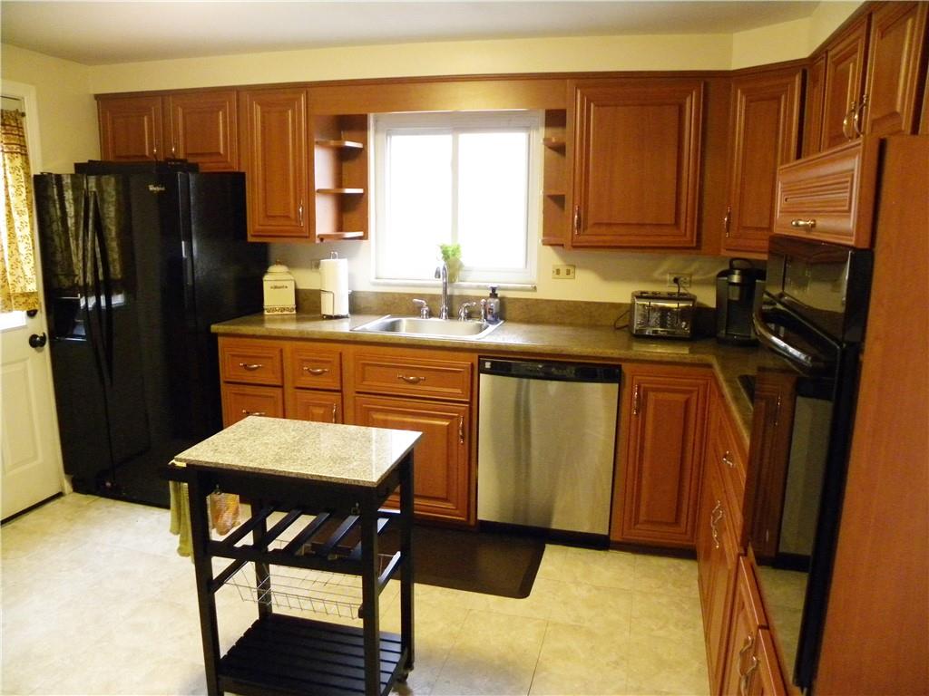 111 Washington Road Pittsburgh, PA 15221 - Photo 7 of 25 Gallery Image 7