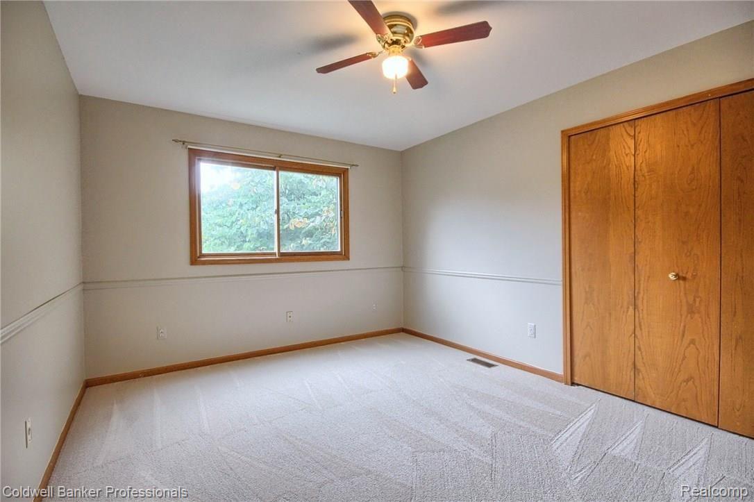 44860 Glengarry Road Canton, MI 48188 - Photo 25 of 30 Bedroom 3