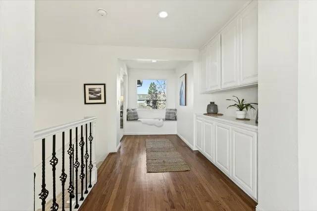 $1,975,000 | 4308 Viewcrest Court, Oakland, CA 94619