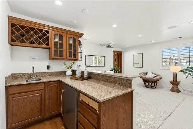 $1,975,000 | 4308 Viewcrest Court, Oakland, CA 94619