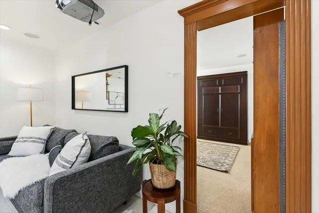 $1,975,000 | 4308 Viewcrest Court, Oakland, CA 94619