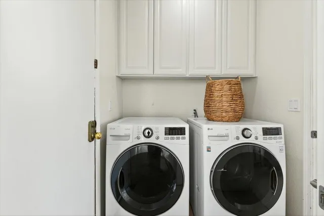 $1,975,000 | 4308 Viewcrest Court, Oakland, CA 94619